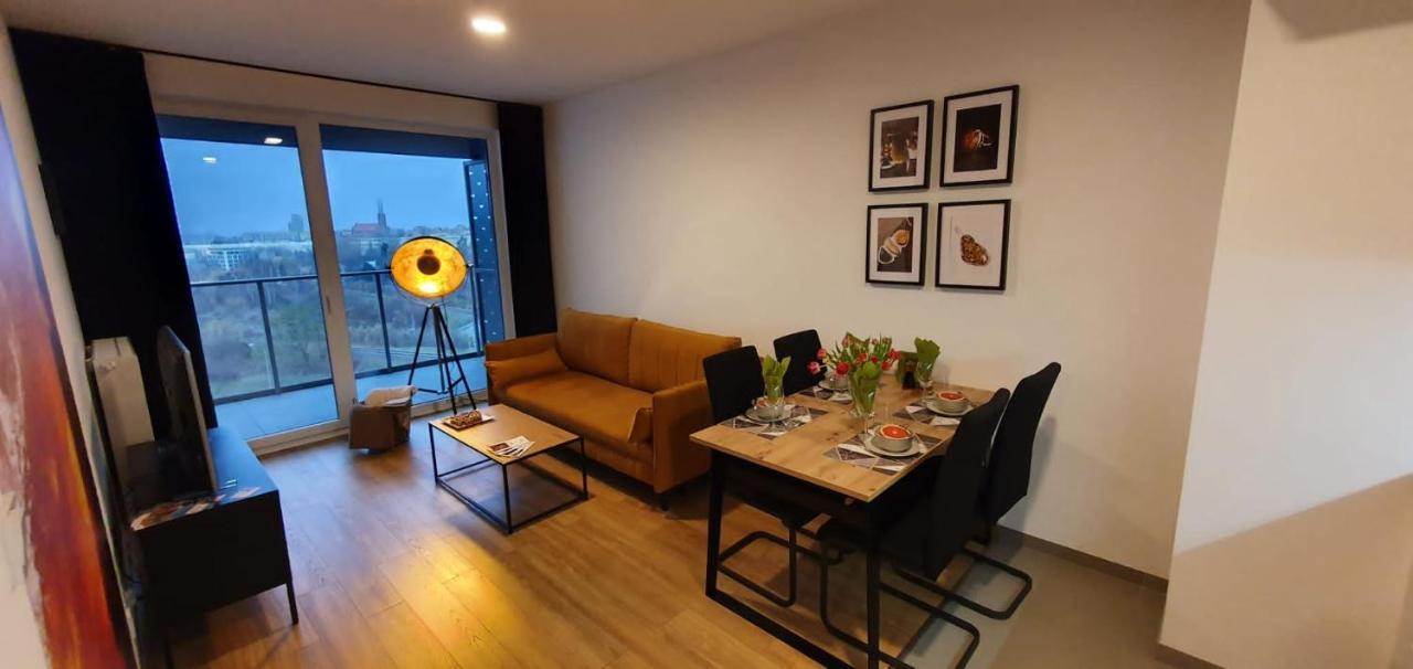 Apartament Bursztynowy Modern Tower Gdynia Exterior foto